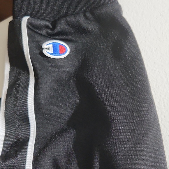 Champion Womens Jacket Size L Track Jacket Arm Stripes Script Logo Black White - Picture 12 of 12